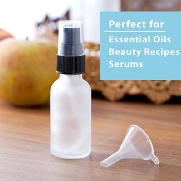 JUVITUS 2 OZ Frosted Clear Glass Boston Round Black Treatment pump bottle (20). - Picture 3 of 6